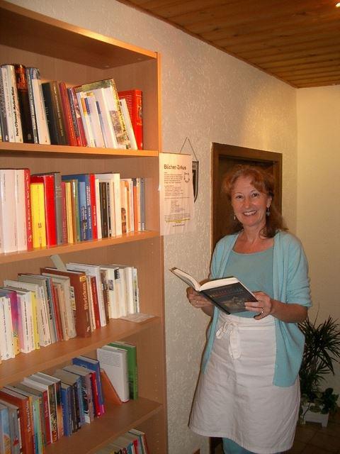 Beate Schutzbier im Cafe Schott, Laaber